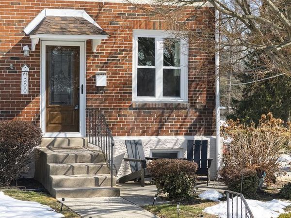 200 WILLOWBROOK AVENUE, FOLSOM, PA 19033