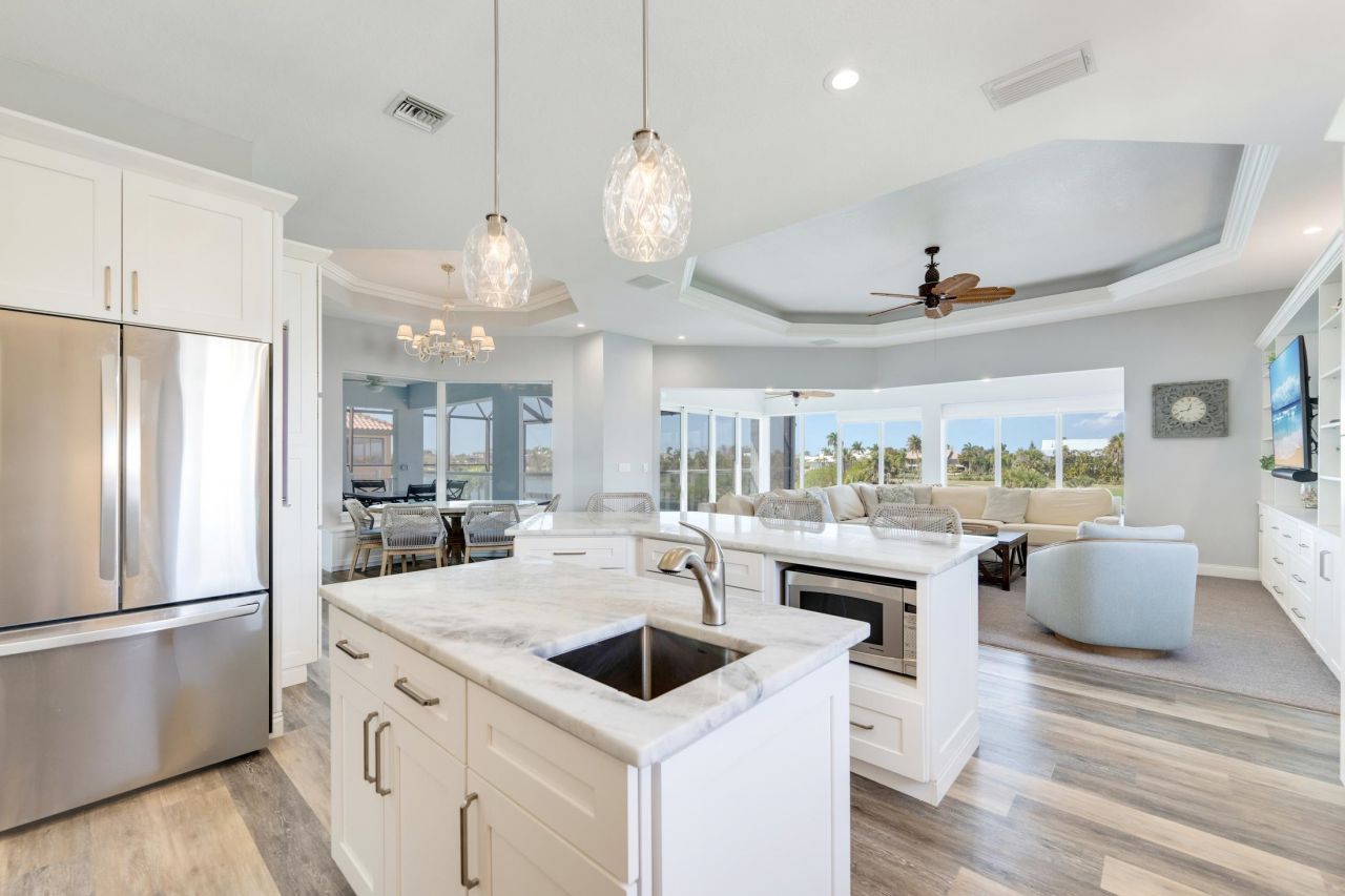 1460 Middle Gulf Dr, Sanibel, FL 33957 Photo