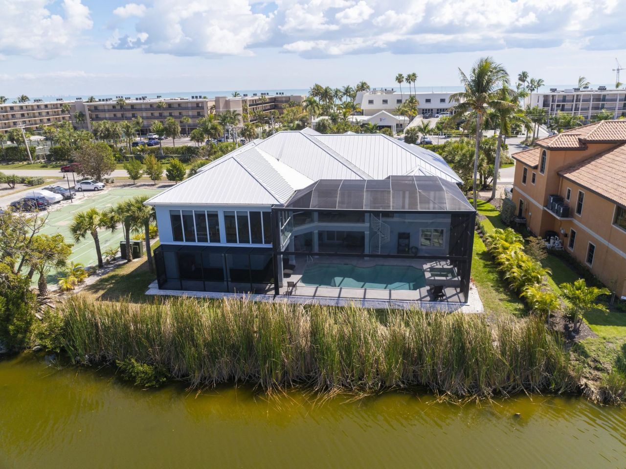 1460 Middle Gulf Dr, Sanibel, FL 33957 Photo