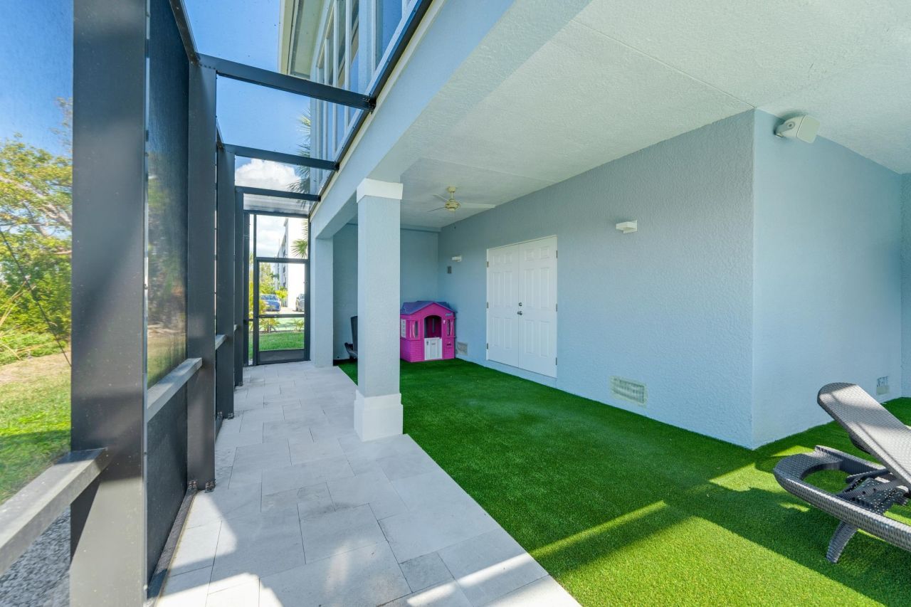 1460 Middle Gulf Dr, Sanibel, FL 33957 Photo