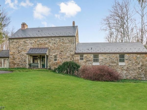 154 ROCKAWAY ROAD, Tewksbury, NJ 08833