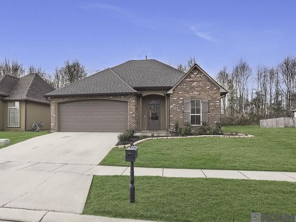 9114 Magnolia Leaf Ave, Baton Rouge, LA 70810