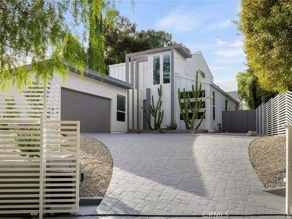 4731 Topanga Canyon Boulevard, Woodland Hills, CA 91364