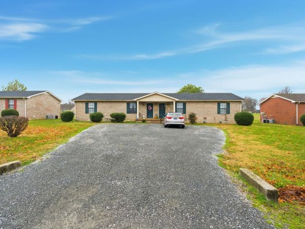 107 Gayla Ct , Portland, TN 37148