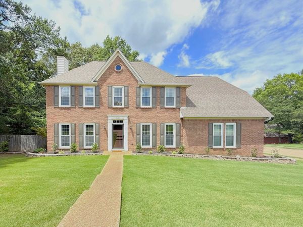 636 SYDNEY BENDER LN, Collierville, TN 38017