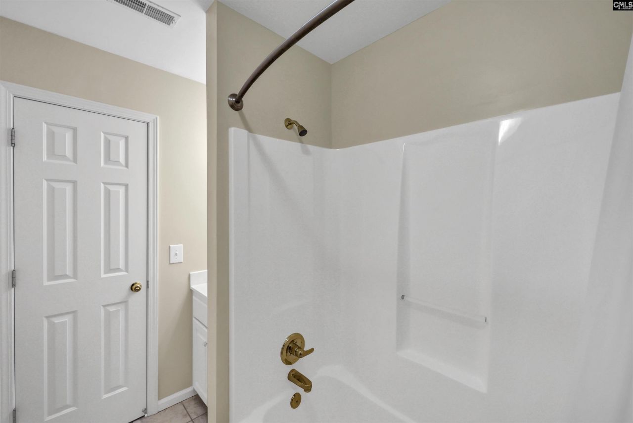 223 Ivy Park Lane  Photo 16