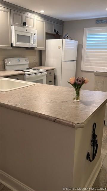 7370 S Ocean Drive, Unit 414B, Jensen Beach, FL 34957 Photo