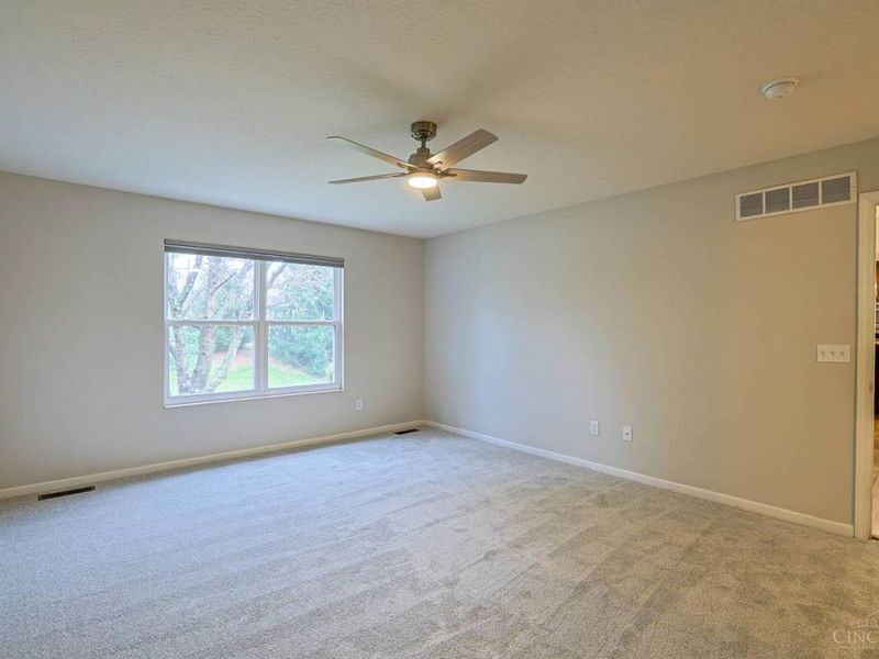 1341 Stableview Circle, Maineville, OH 45039 Photo 16