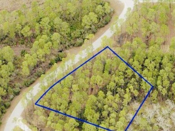 7642 Coastal Hammock Trail, Panama City Beach, FL 32413