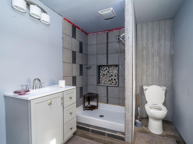 1722 Obetz Avenue , Obetz, OH 43207 Photo 24