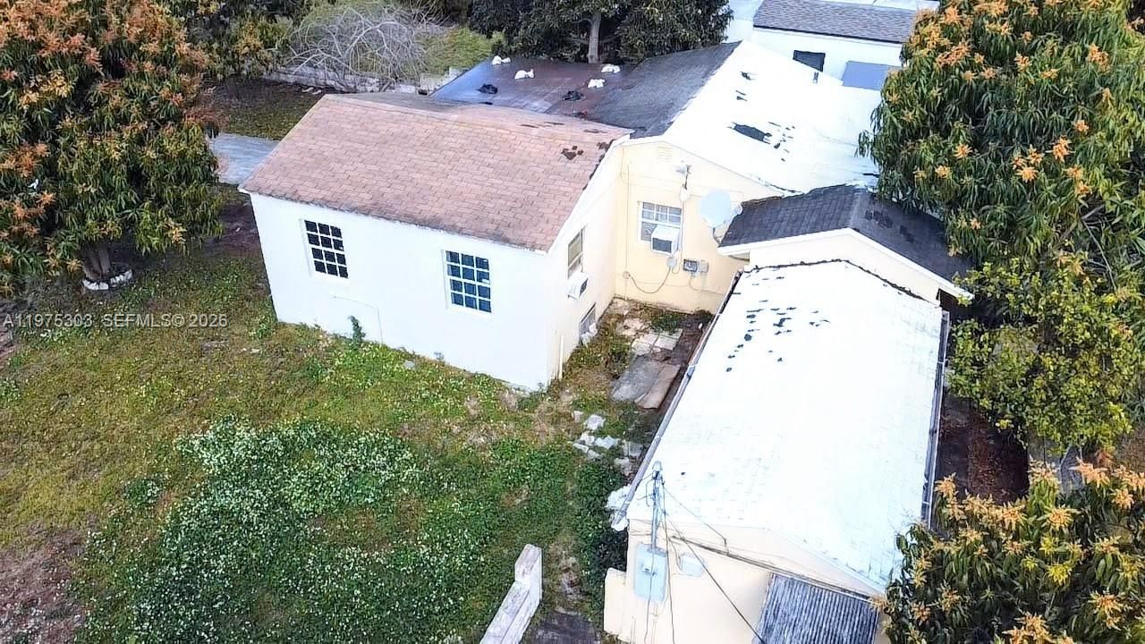 1086 NW 101st St , Miami, FL 33150 Photo