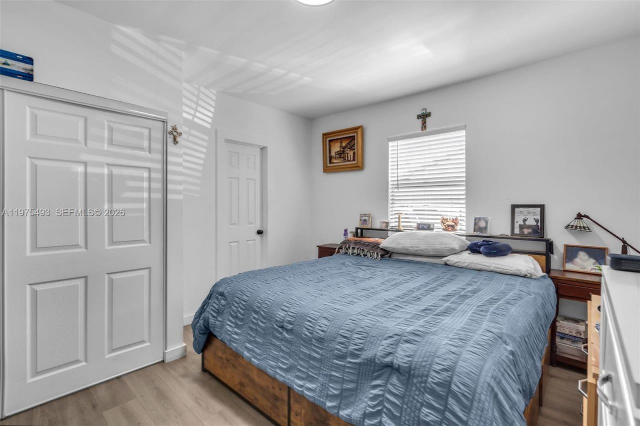 3055 NW 23rd Ave, Miami, FL 33142 Photo