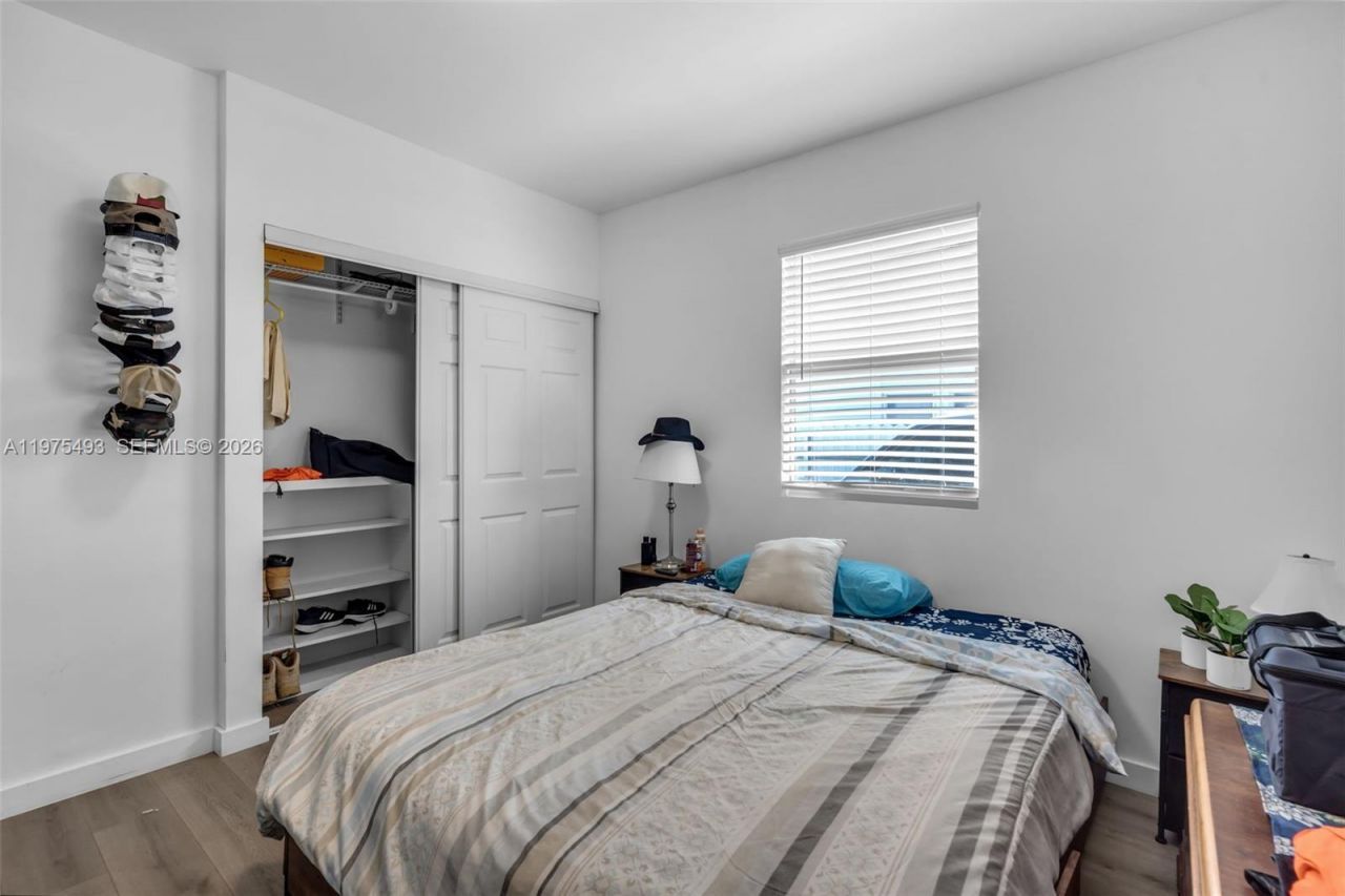 3055 NW 23rd Ave, Miami, FL 33142 Photo