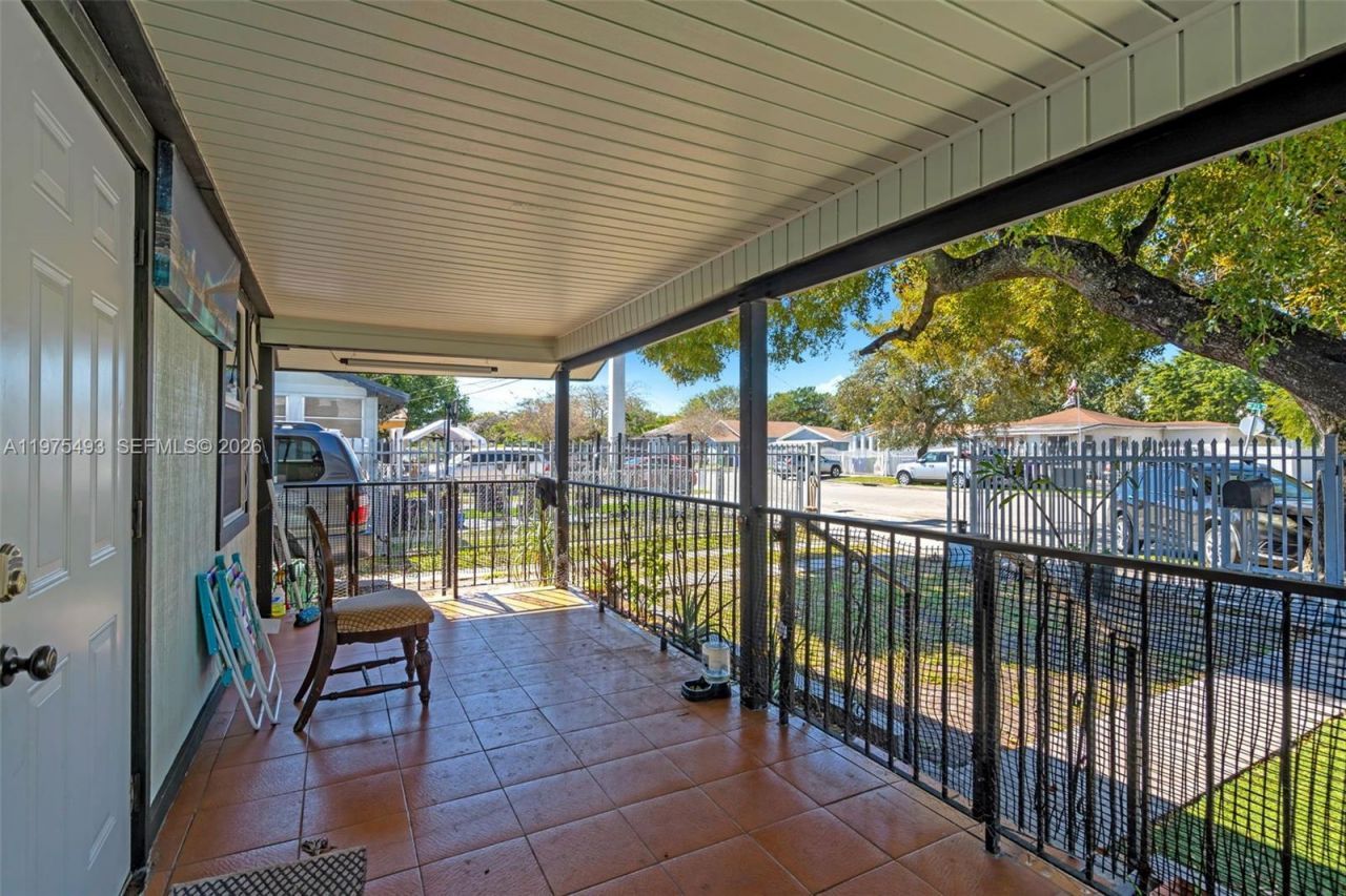 3055 NW 23rd Ave, Miami, FL 33142 Photo