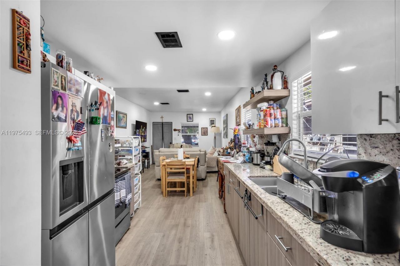 3055 NW 23rd Ave, Miami, FL 33142 Photo