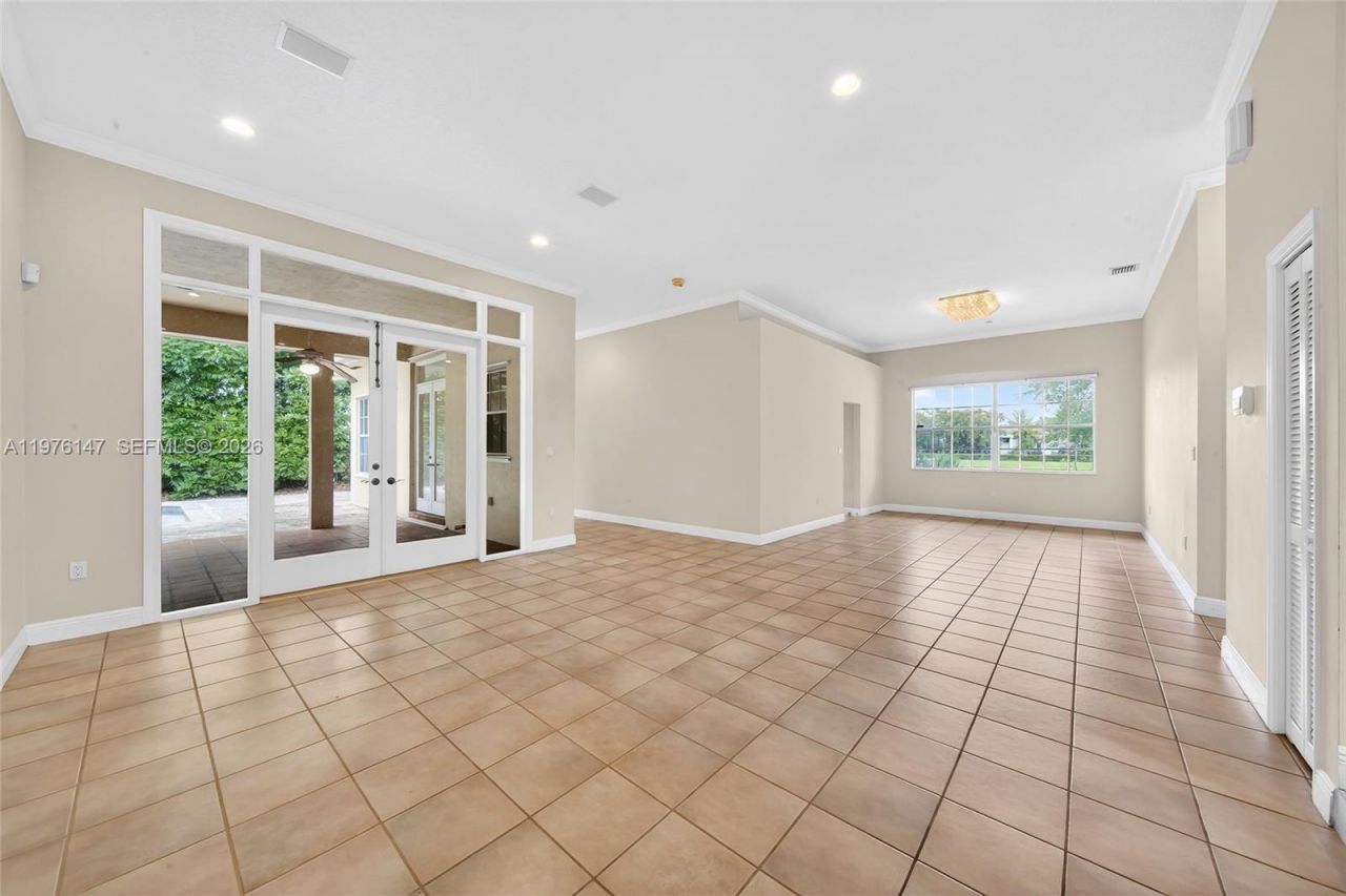 14040 SW 83rd Ct , Palmetto Bay, FL 33158 Photo