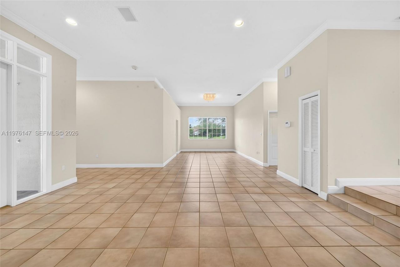 14040 SW 83rd Ct, Palmetto Bay, FL 33158 Photo