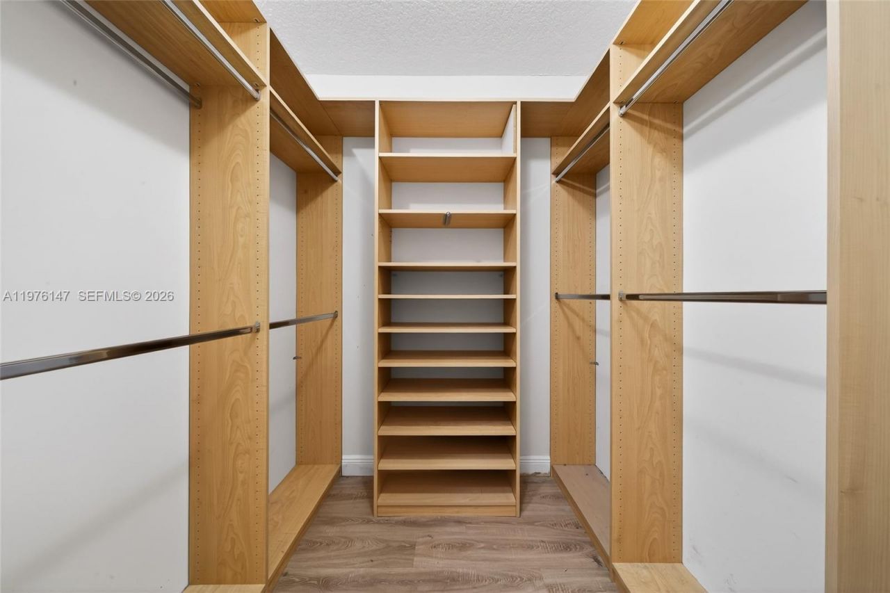 14040 SW 83rd Ct , Palmetto Bay, FL 33158 Photo