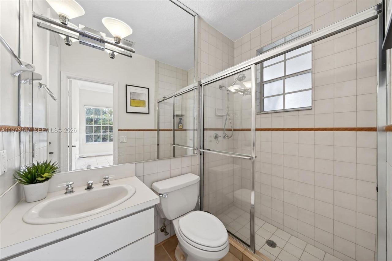 14040 SW 83rd Ct, Palmetto Bay, FL 33158 Photo