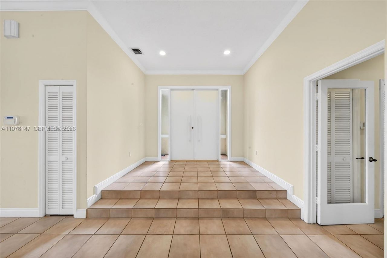 14040 SW 83rd Ct, Palmetto Bay, FL 33158 Photo