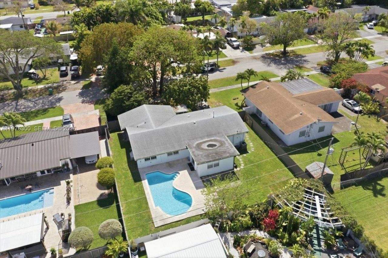 9825 SW 196 Street, Cutler Bay, FL 33016 Photo