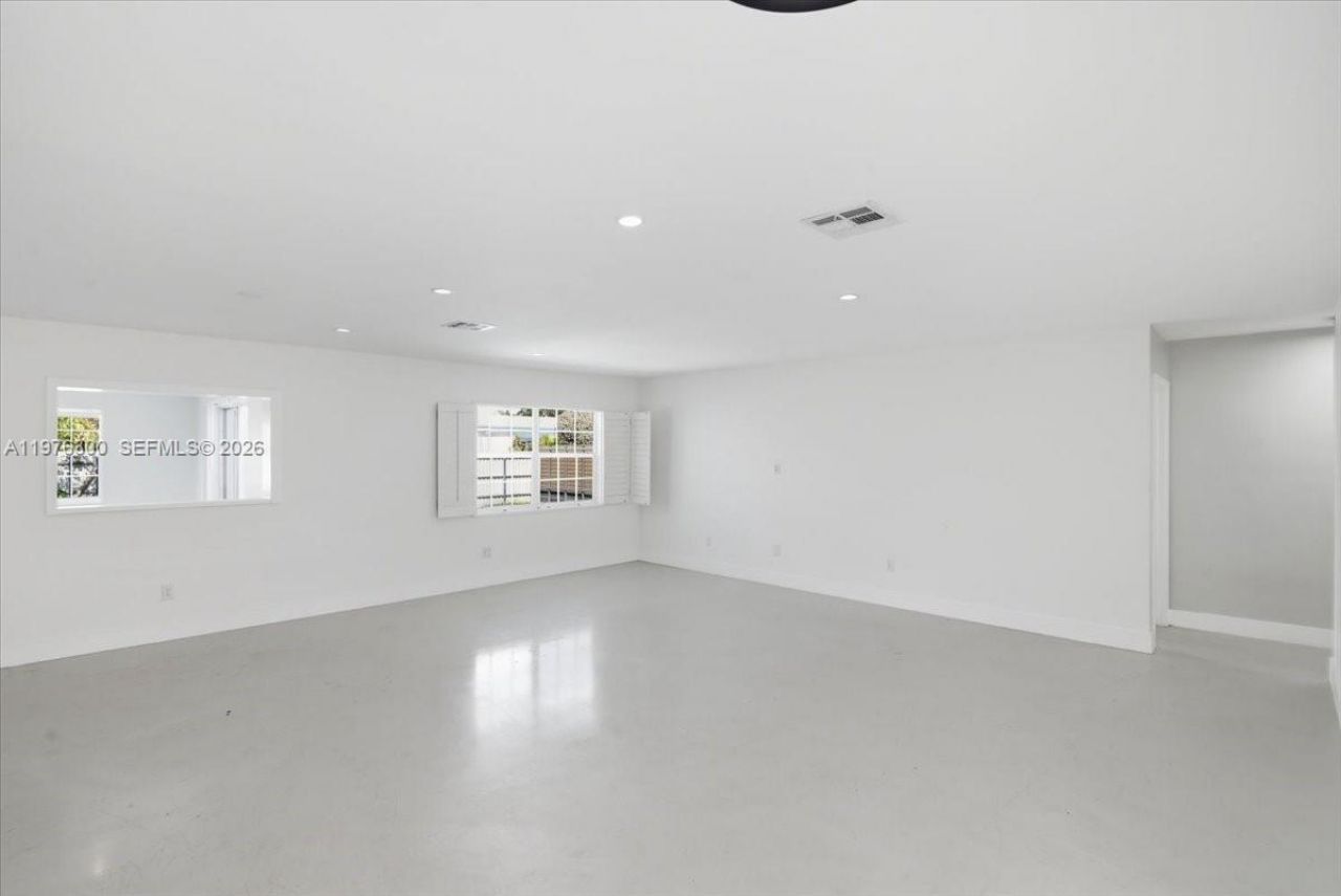 9825 SW 196 Street, Cutler Bay, FL 33157 Photo