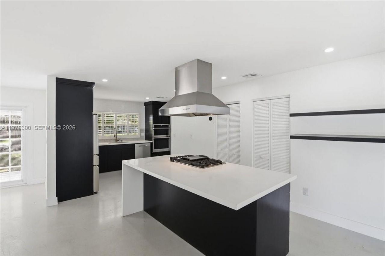 9825 SW 196 Street, Cutler Bay, FL 33157 Photo