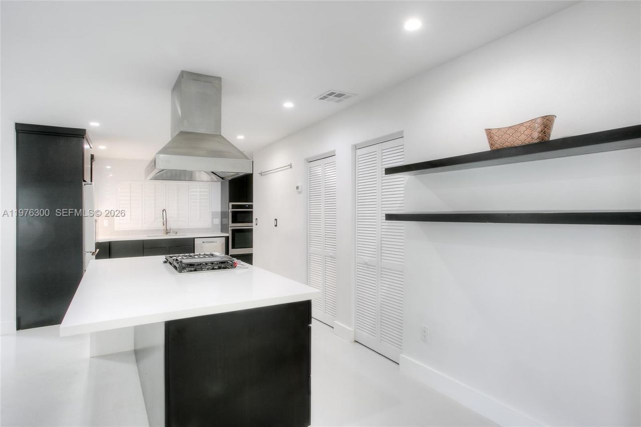 9825 SW 196 Street, Cutler Bay, FL 33157 Photo