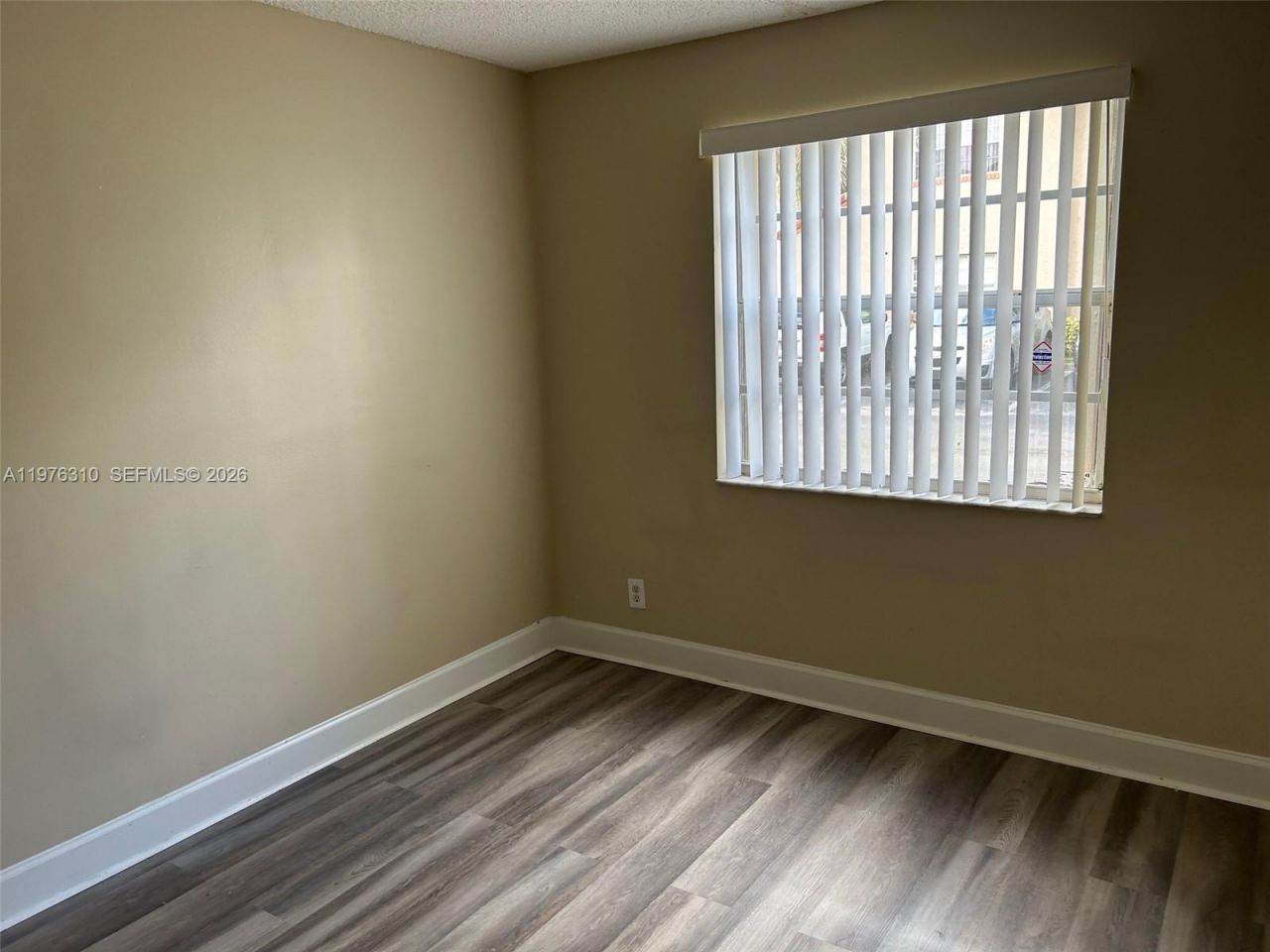 301 SW 86th Ave, Unit 102, Pembroke Pines, FL 33025 Photo
