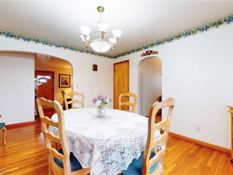 391 Canton Road , Wintersville, OH 43953 Photo 10