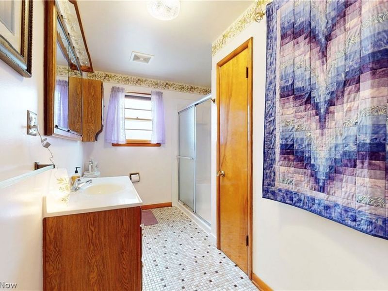 391 Canton Road , Wintersville, OH 43953 Photo 23