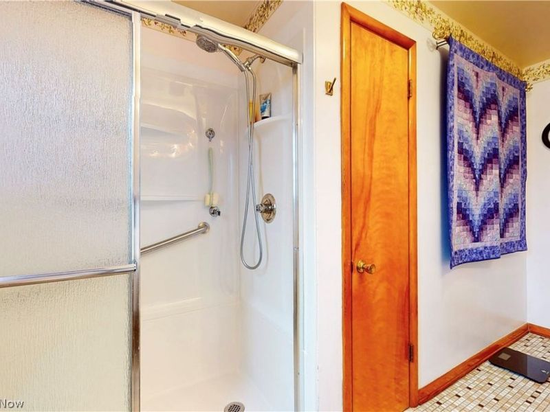 391 Canton Road , Wintersville, OH 43953 Photo 24