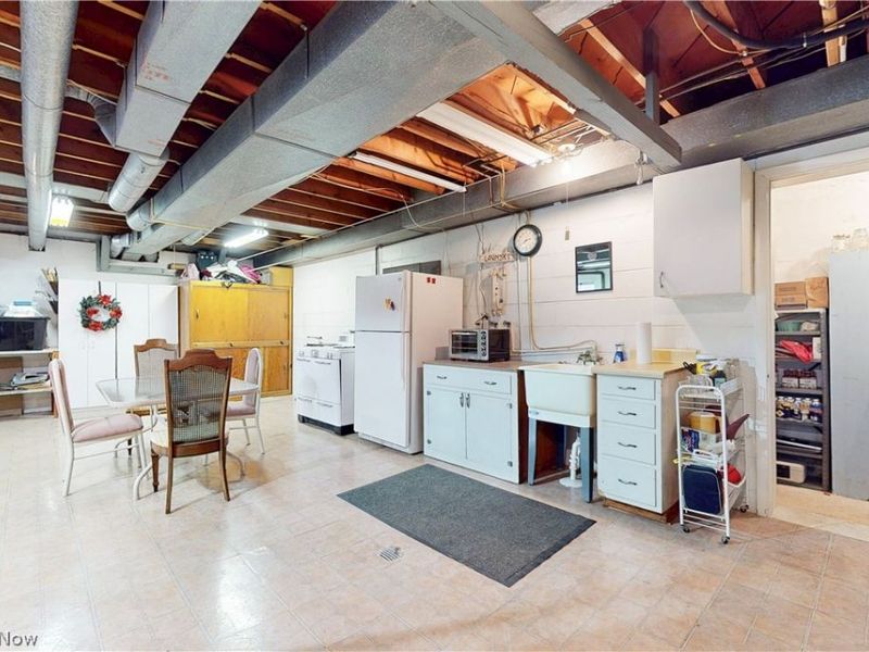 391 Canton Road , Wintersville, OH 43953 Photo 34