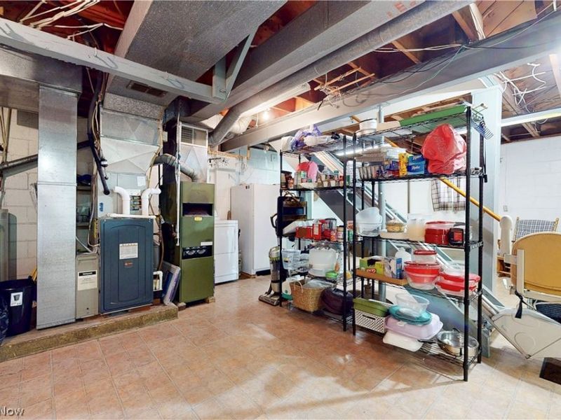 391 Canton Road , Wintersville, OH 43953 Photo 35