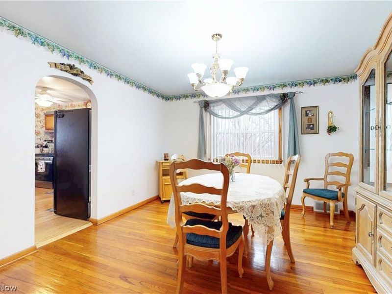 391 Canton Road , Wintersville, OH 43953 Photo 9