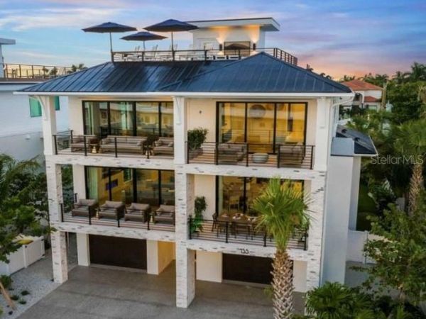 155 TYLER DRIVE , SARASOTA, FL 34236