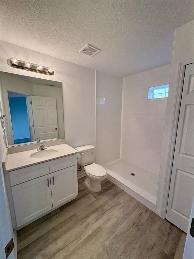 2527 6th Avenue Drive E, Bradenton, FL 34208 Photo