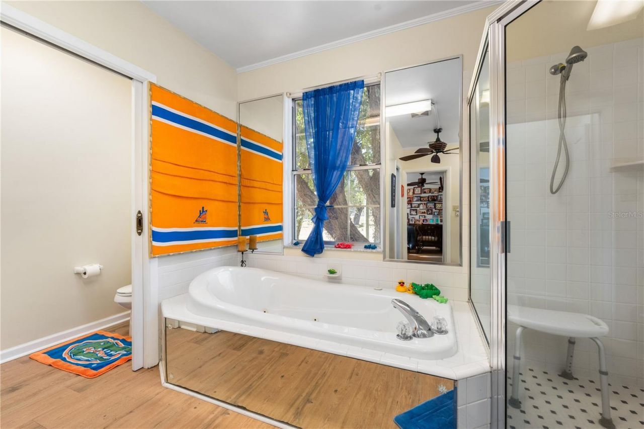 2737 SW 4th Place, Gainesville, FL 32607 Photo