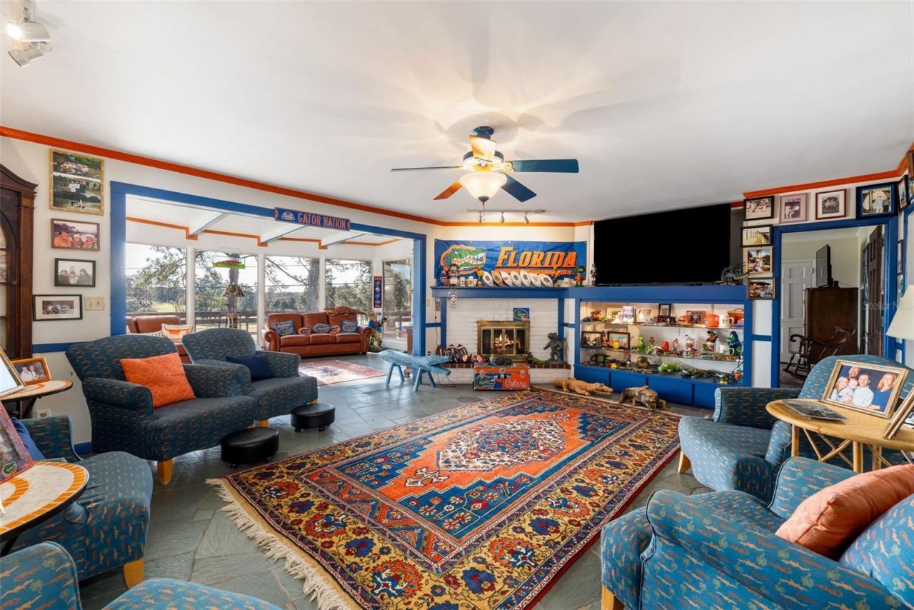 2737 SW 4th Place, Gainesville, FL 32607 Photo