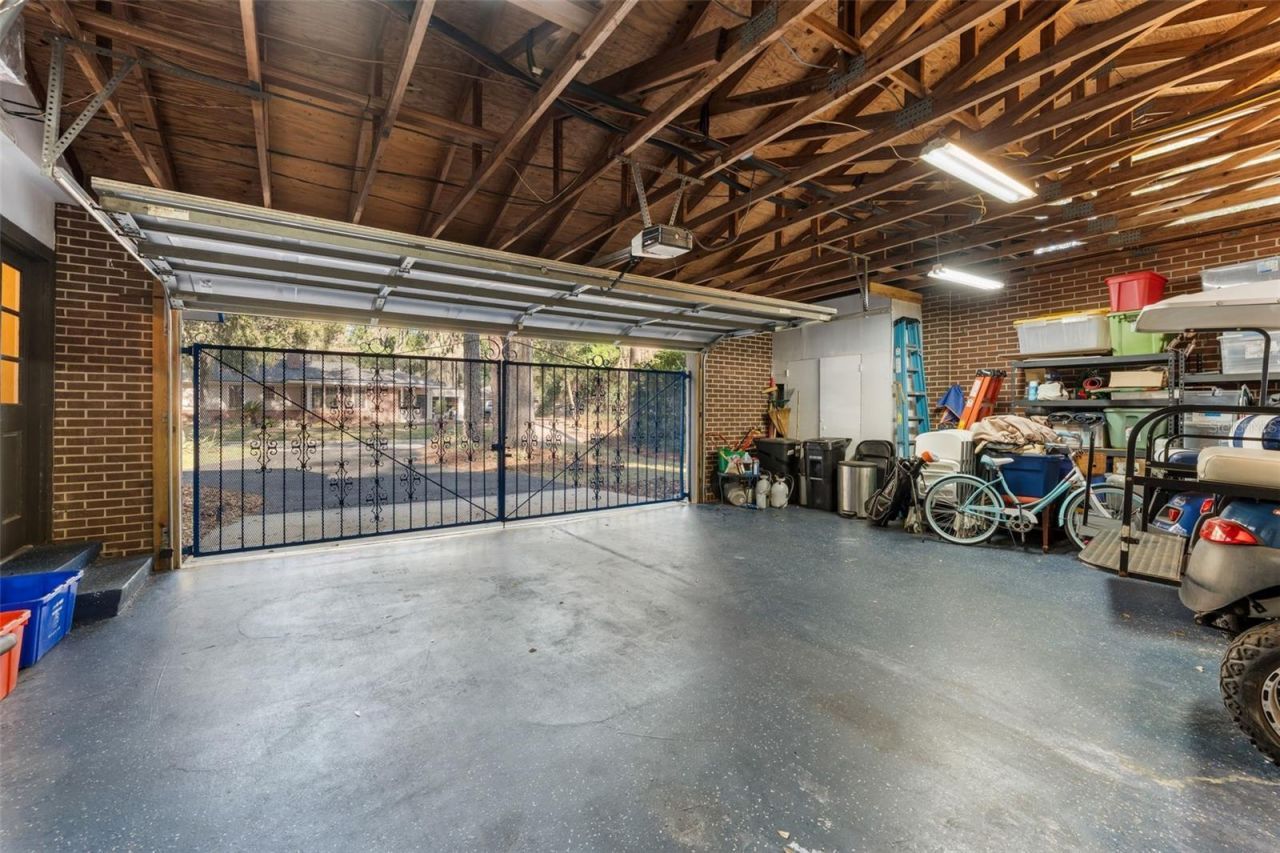 2737 SW 4th Place, Gainesville, FL 32607 Photo