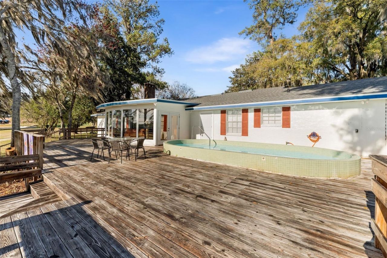 2737 SW 4th Place, Gainesville, FL 32607 Photo