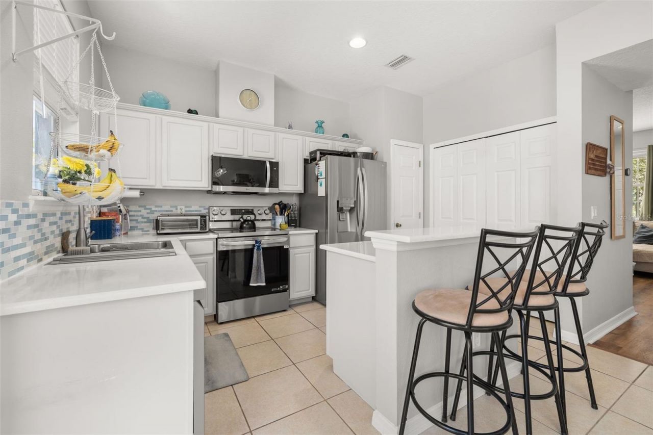 12327 Cruxbury Drive , Windermere, FL 34786 Photo