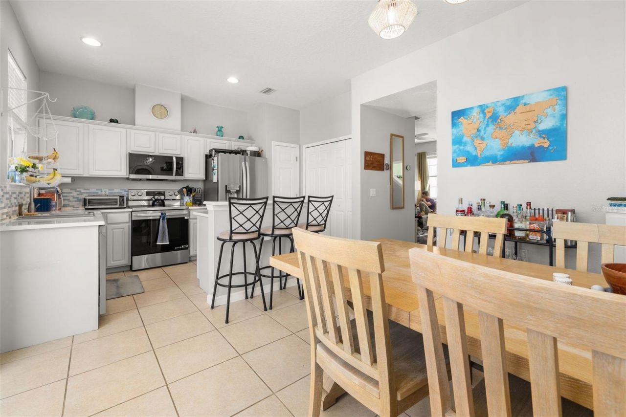 12327 Cruxbury Drive , Windermere, FL 34786 Photo