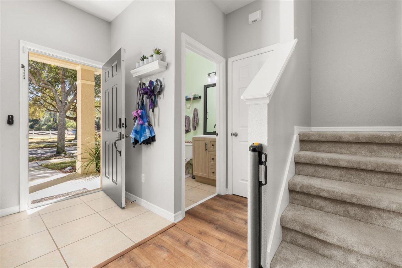 12327 Cruxbury Drive , Windermere, FL 34786 Photo