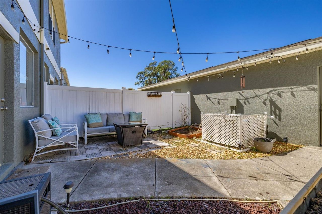 12327 Cruxbury Drive , Windermere, FL 34786 Photo