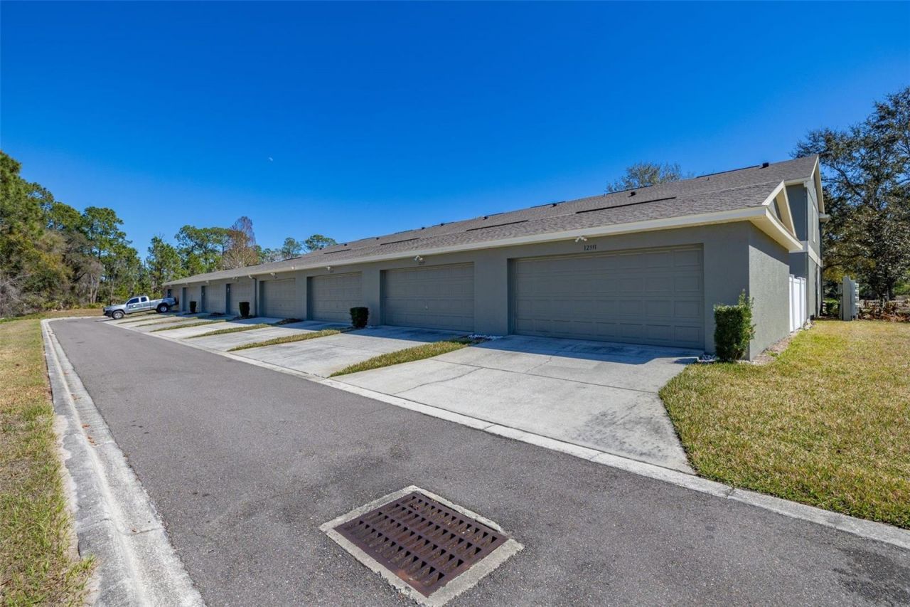 12327 Cruxbury Drive , Windermere, FL 34786 Photo