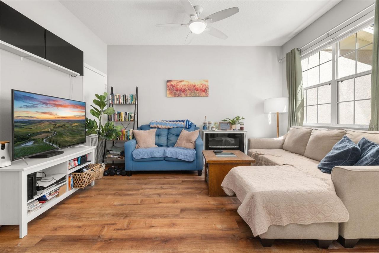 12327 Cruxbury Drive , Windermere, FL 34786 Photo