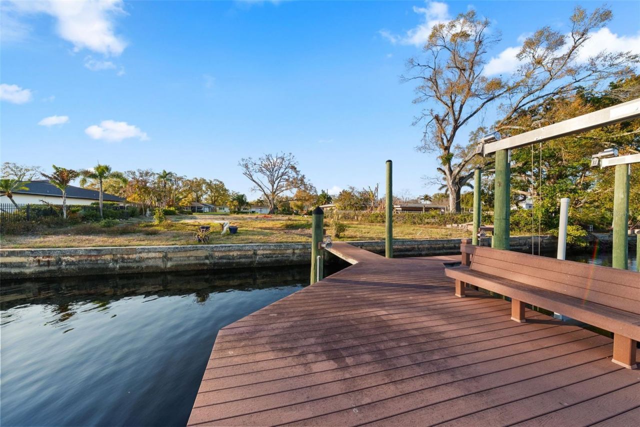 4133 N River View Avenue, Tampa, FL 33607 Photo