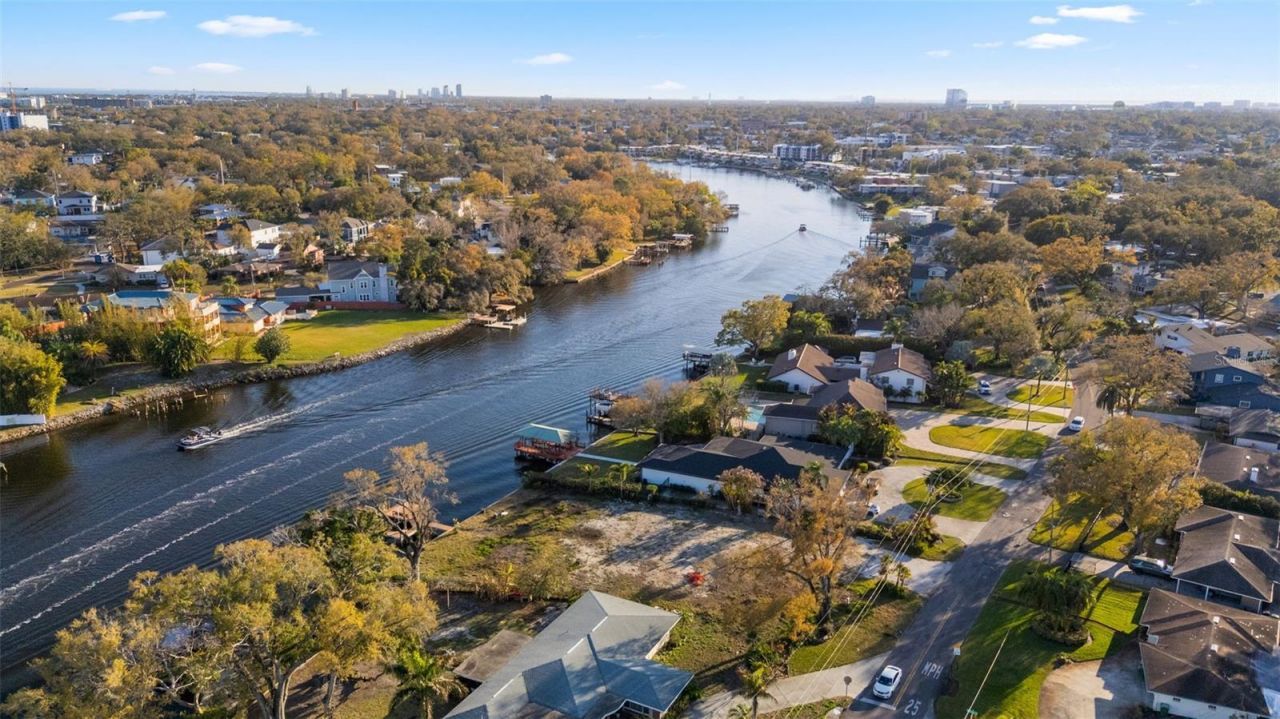 4133 N River View Avenue, Tampa, FL 33607 Photo