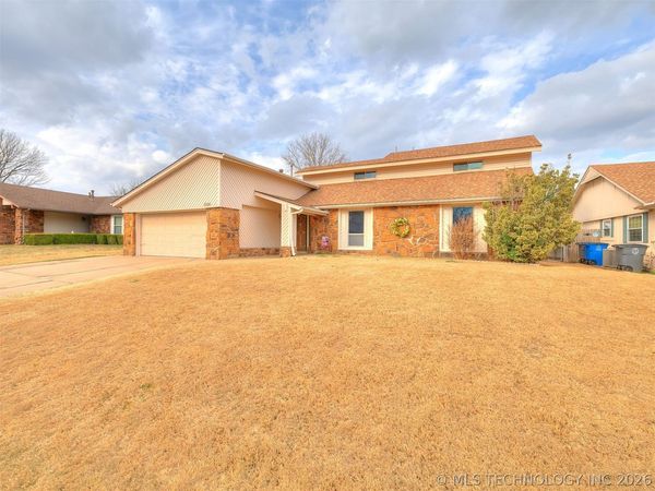 8949 E 60TH Street , Tulsa, OK 74145